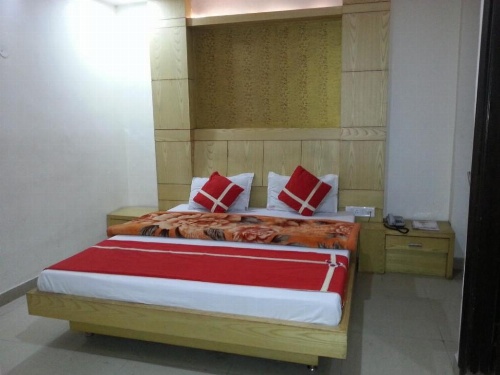 Hotel Shivam International image 3